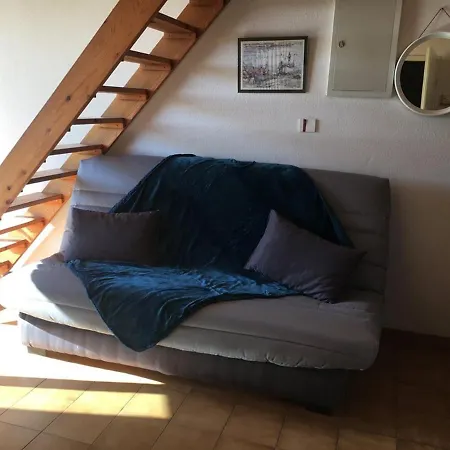 Hyeres, 2 Pieces, 2 Personnes - Fr-1-335-51 *